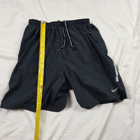 Nike Dri Fit Mens Medium Black Green Running Shorts Lightweight Breathable - Picture 9 of 10